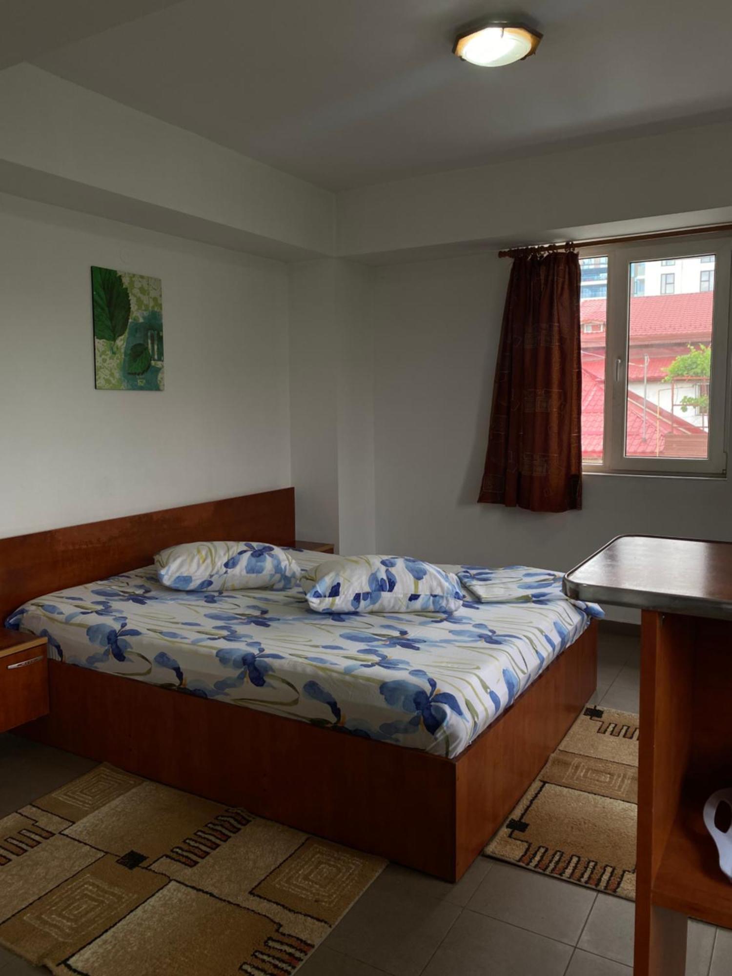 Quiet Garden Ground Floor Apartment บูคาเรสต์ ภายนอก รูปภาพ